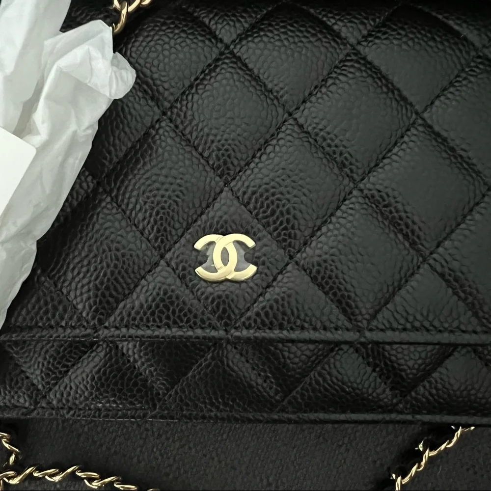 **ON HOLD CHANEL Caviar Quilted Wallet on Chain WOC Black / Gold - Picture 10 of 14